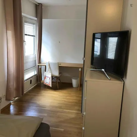 Rent this 5 bed apartment on Wolfsgangstraße 91 in 60322 Frankfurt, Germany