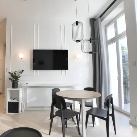 Rent this 1 bed apartment on Vintage Store in Starowiślna, 31-038 Krakow