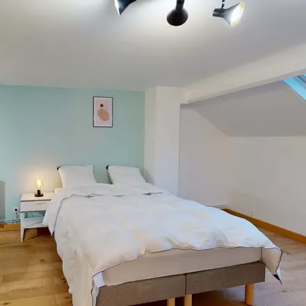 Rent this 8 bed room on 113 Rue des Blancs Vilains in 93100 Montreuil, France