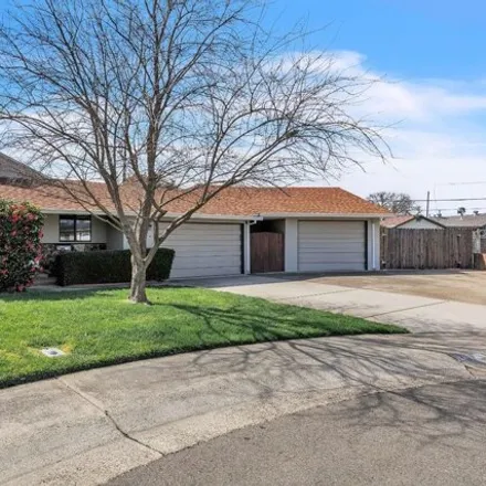 Buy this 3 bed house on 1709 Portsmouth Avenue in Peethill, West Sacramento