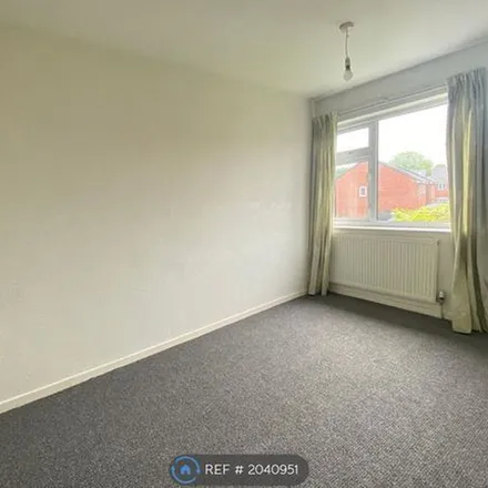 Rent this 3 bed duplex on Greenfinch Road in Smith's Wood, B36 0QL