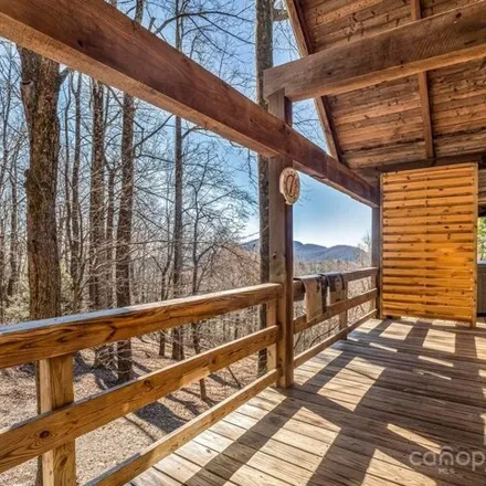 Image 4 - 536 Roaring Rock Road, Chimney Rock, Rutherford County, NC 28711, USA - House for sale