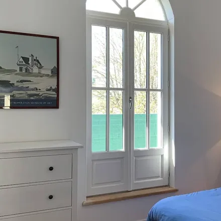 Rent this 5 bed house on 17110 Saint-Georges-de-Didonne