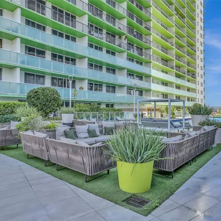 Image 8 - 1756 North Bayshore Drive, Miami, FL 33132, USA - Apartment for rent
