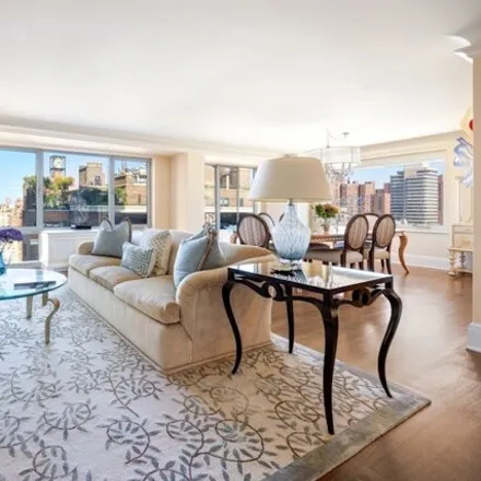 Image 1 - Park Regis, East 89th Street, New York, NY 10128, USA - Apartment for sale