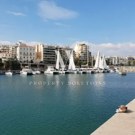 Image 5 - Zea Marina, Λόυδ Τζωρτζ, Piraeus, Greece - Apartment for rent