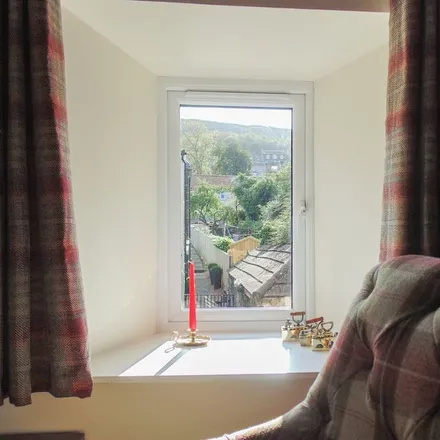 Rent this 3 bed townhouse on Fife in KY14 6DA, United Kingdom