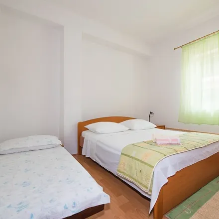 Image 5 - Šibenik, Šibenik-Knin County, Croatia - Apartment for rent