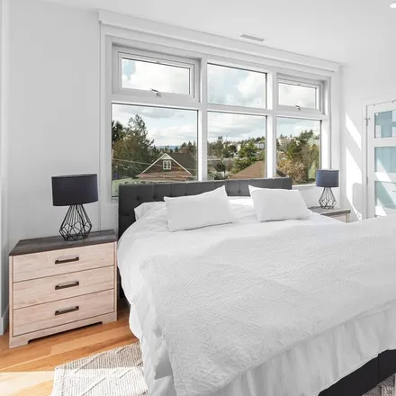 Rent this 1 bed condo on Esquimalt in BC V9A 5E6, Canada