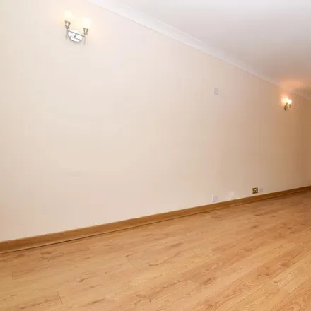 Rent this 3 bed duplex on 59 Exminster Road in Coventry, CV3 5NW