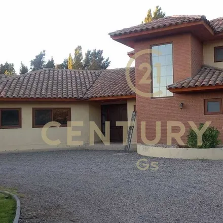 Rent this 4 bed house on Julio Philippi Izquierdo in 934 0000 Colina, Chile
