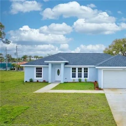 Buy this 3 bed house on 4441 Rachael Drive in Sebring, FL 33872