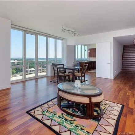 Image 2 - 640 W 237th St Unit 20B, New York, 10463 - Condo for sale