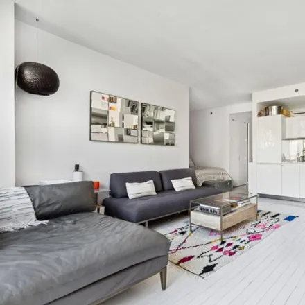 Image 4 - 430 East 13th Street, New York, NY 10009, USA - Condo for sale