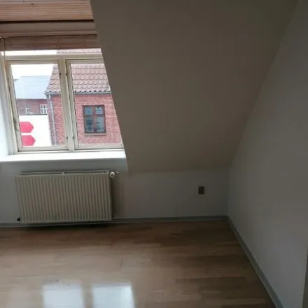 Rent this 2 bed apartment on Frederiksgade 22 in 7800 Skive, Denmark
