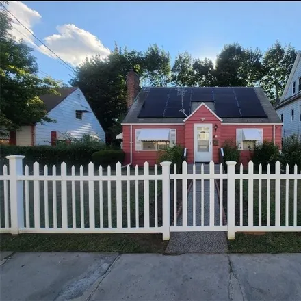 Buy this 3 bed house on 385 Hillside Avenue in Hartford, CT 06106