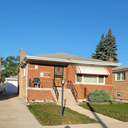 Buy this 3 bed house on 1499 Memorial Drive in Calumet City, IL 60409