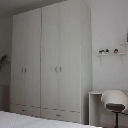 Image 3 - Via Freikofel, 10, 20138 Milan MI, Italy - Apartment for rent