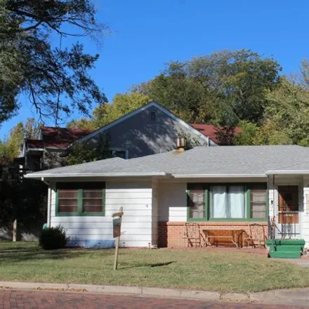 Buy this 2 bed house on 957 Elmhurst Boulevard in Concordia, KS 66901