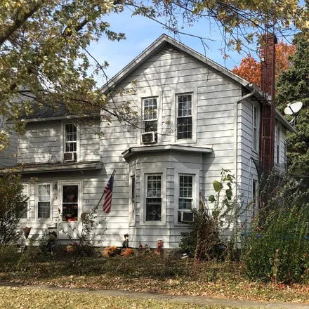 Image 1 - 13 Washington Street, Willard, Huron County, OH 44890, USA - House for sale