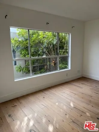 Image 6 - 939 Palm Avenue, West Hollywood, CA 90069, USA - Apartment for rent