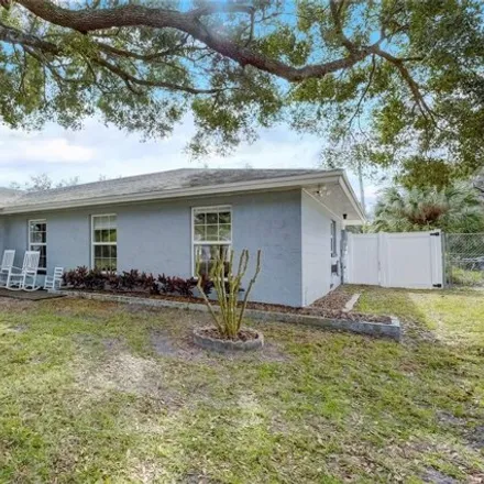 Image 2 - 7700 Lake Dawn Drive, Goldenrod, Orange County, FL 32792, USA - House for sale