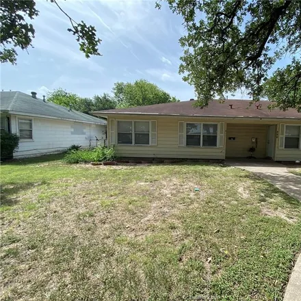 Image 4 - 403 Sulphur Springs Road, Bryan, TX 77801, USA - House for sale
