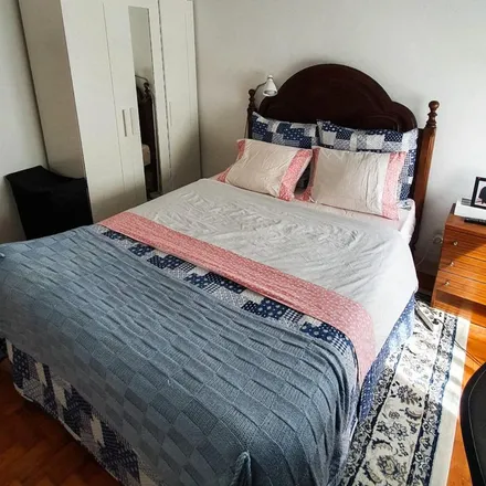 Rent this 6 bed apartment on Rua da Alegria 14 in 3000-306 Coimbra, Portugal