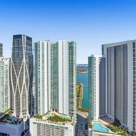 Image 1 - 851 Northeast 1st Avenue, Miami, FL 33132, USA - Condo for rent