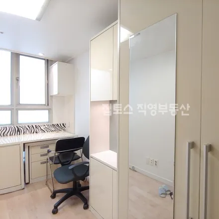 Image 2 - 서울특별시 강남구 대치동 890-54 - Apartment for rent