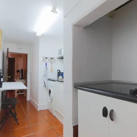 Image 4 - Lisbon, Portugal - Apartment for rent