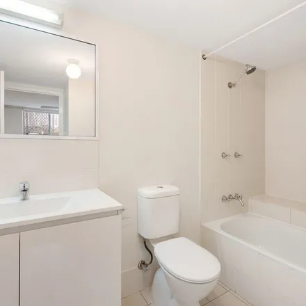 Rent this 2 bed apartment on 17 Whyenbah Street in Hamilton QLD 4007, Australia