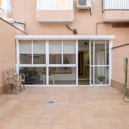 Rent this 1 bed apartment on Madrid in Calle de Gomeznarro, 28043 Madrid