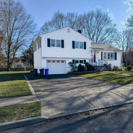 Rent this 3 bed house on 27 Rose Court in Closter, Bergen County