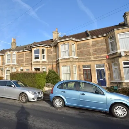 Rent this 3 bed townhouse on 69 Triangle North in Bath, BA2 3JB