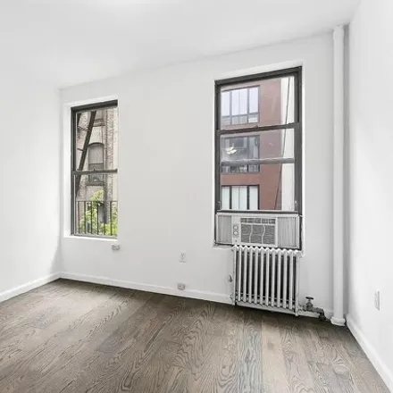 Image 4 - 148 Sullivan Street, New York, NY 10012, USA - Apartment for rent