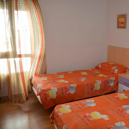 Image 3 - Carrer Doctor Flèming, 25, 46702 Gandia, Spain - Apartment for sale