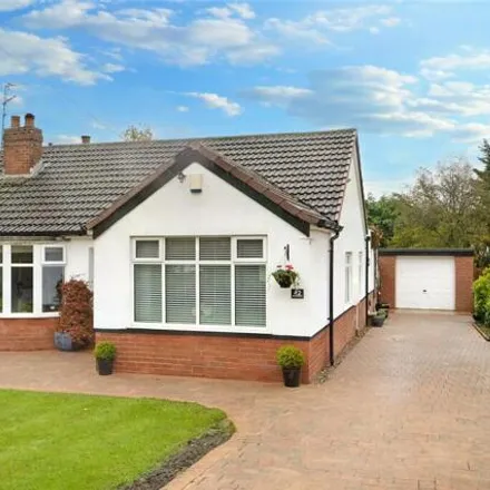 Buy this 5 bed house on Whinfield in Leeds, LS16 6AB