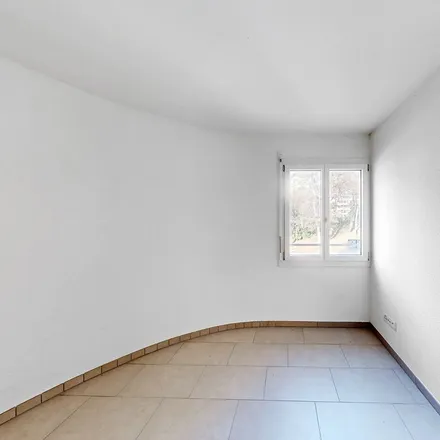 Rent this 4 bed apartment on Alba in Via Rinaldo Simen, 6648 Circolo della Navegna
