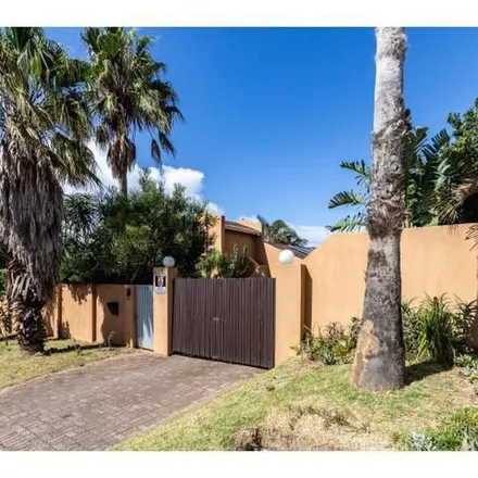 Image 8 - Ebony Street, Blue Bend, East London, 5200, South Africa - Apartment for rent