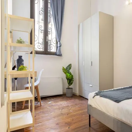 Rent this 6 bed room on Piazza Sant'Agostino in Milan MI, Italy