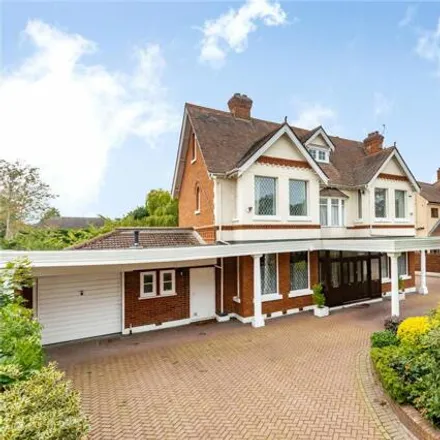 Image 2 - Burntwood Avenue, London, RM11 3JD, United Kingdom - House for sale
