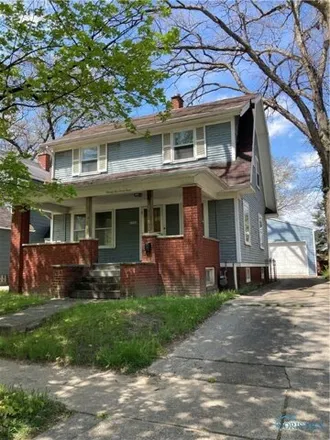 Buy this 3 bed house on 2568 Charlestown Avenue in Fitch, Toledo