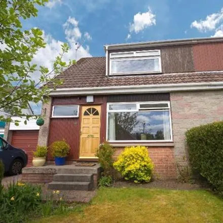Rent this 3 bed duplex on Montrose Way in Dunblane, FK15 9JL