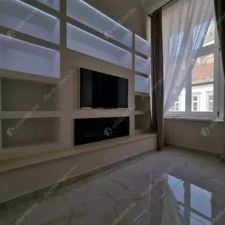 Image 4 - Budapest, Bajcsy-Zsilinszky út, 1065, Hungary - Apartment for rent