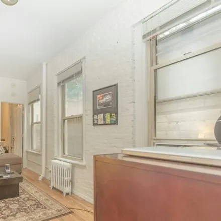 Rent this 1 bed condo on 246 East 53rd Street in New York, NY 10022