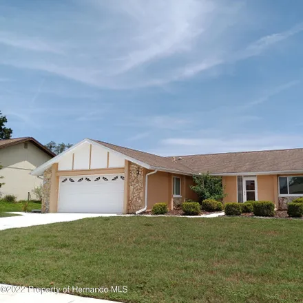 Rent this 3 bed house on 10114 Briar Circle in Pasco County, FL 34667