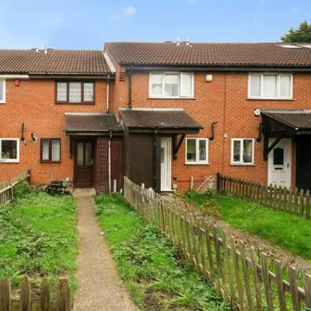 Buy this 2 bed townhouse on Wigeon Path in Whinchat Road, London