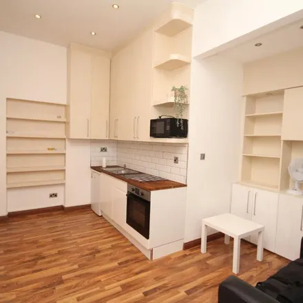 Image 5 - 25d Frognal, London, NW3 6AL, United Kingdom - Apartment for rent