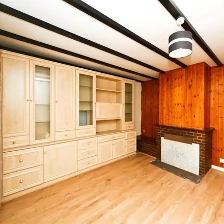 Rent this 1 bed room on Coppermill Road in Horton, TW19 5NS